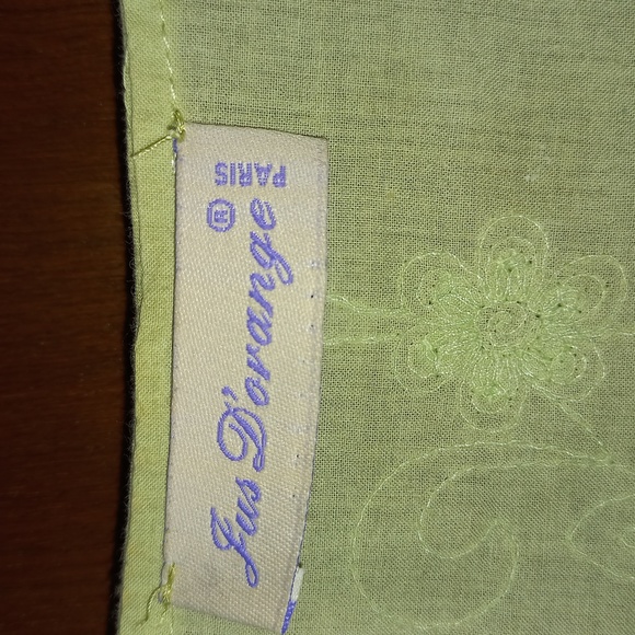 JUS D'ORANGE PARIS Green top with Sequins. Size 4. - Picture 5 of 11